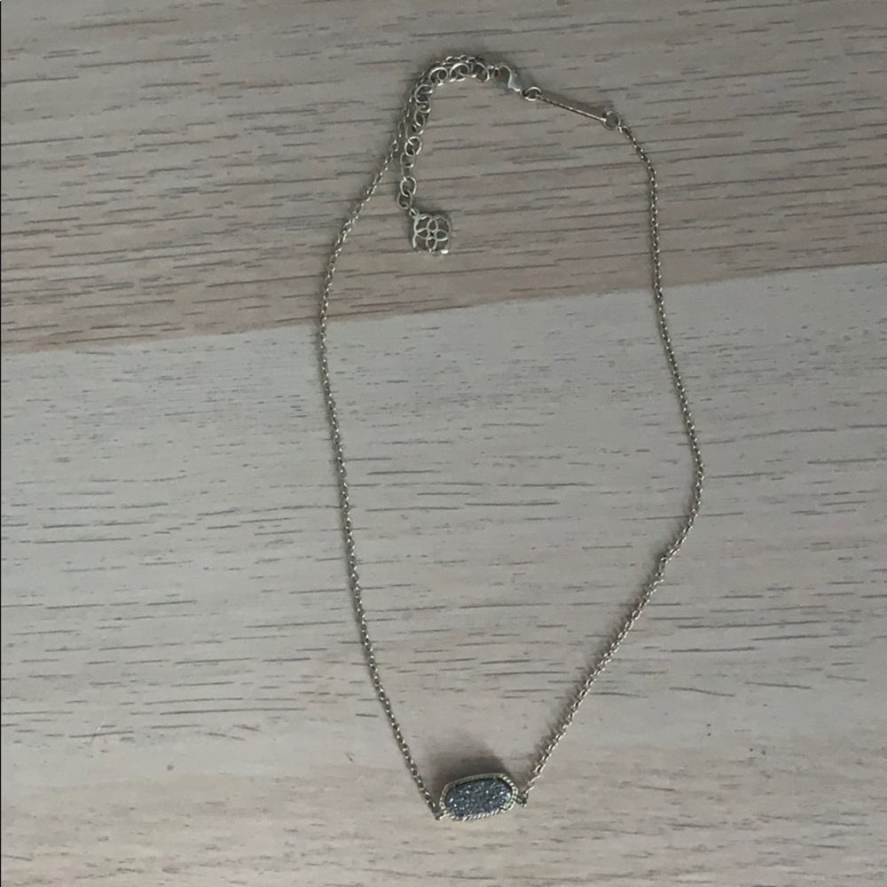 Kendra Scott Necklace